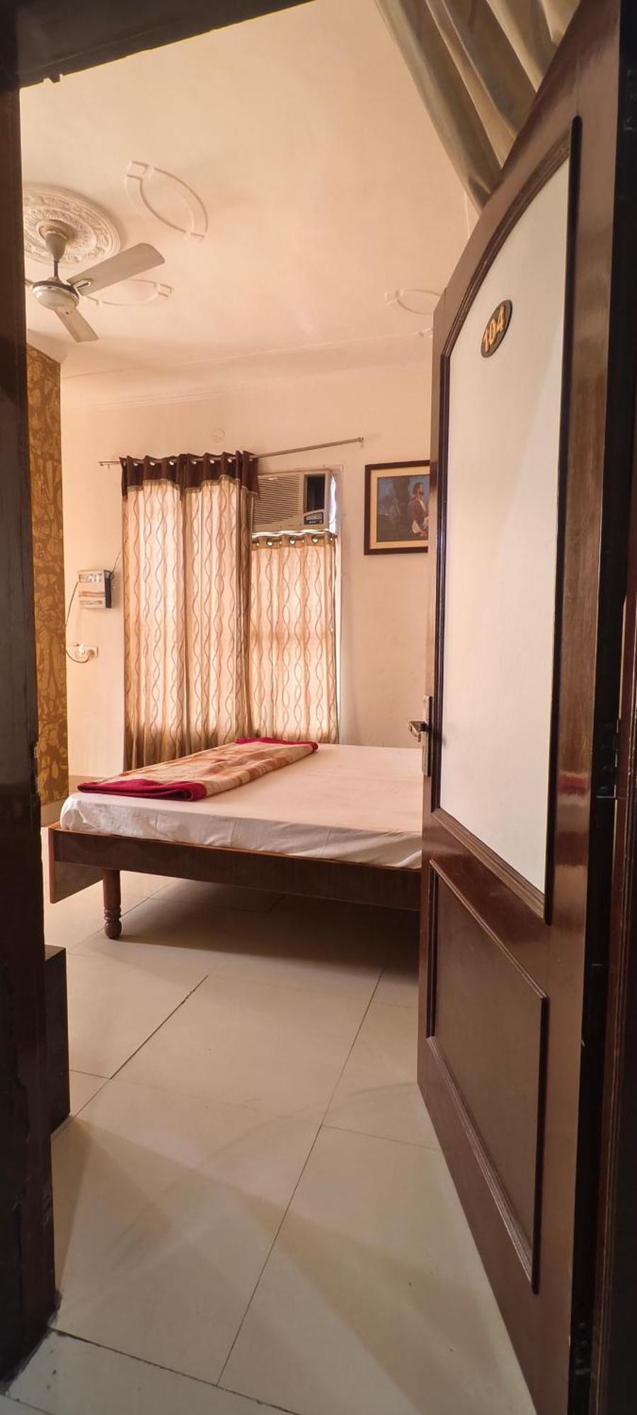 Surya Hotel Sirsa Экстерьер фото