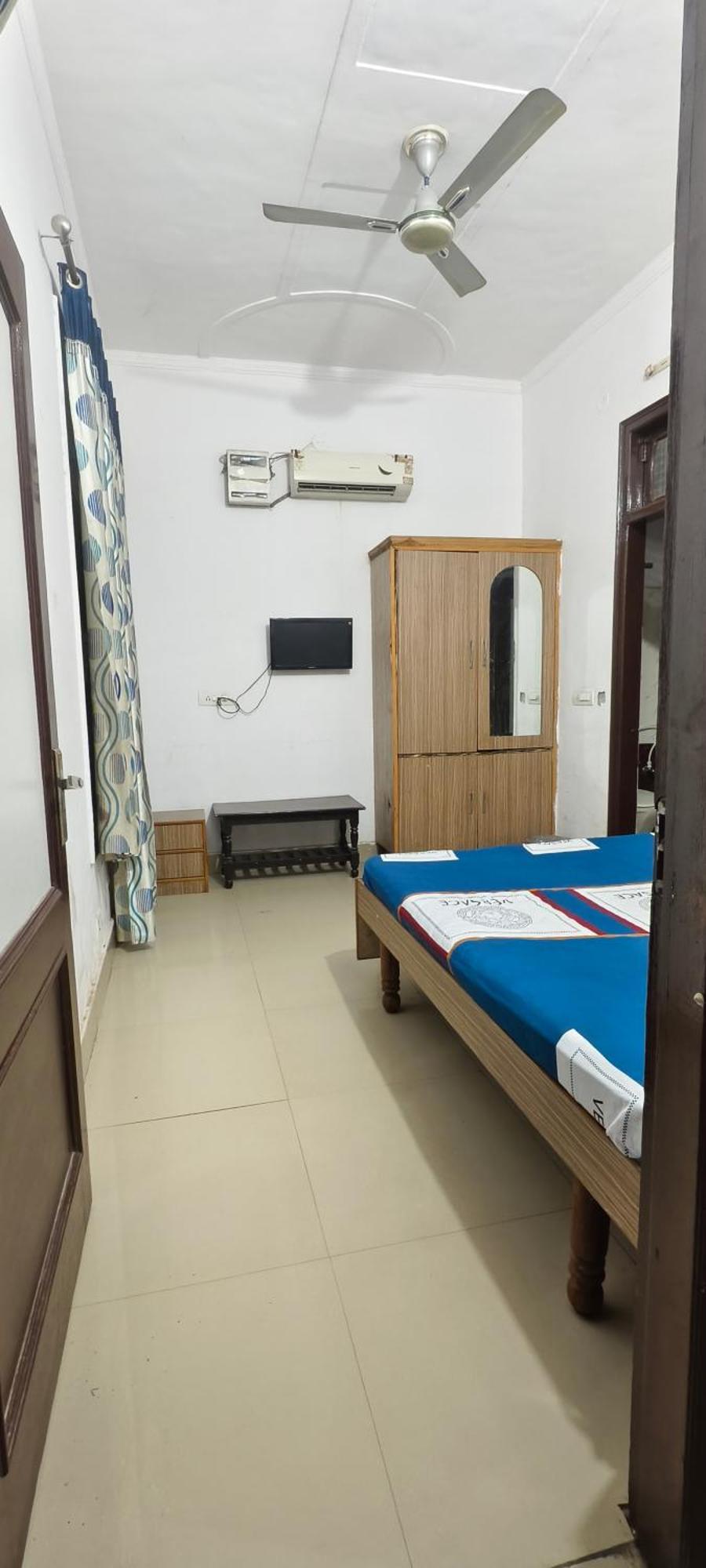 Surya Hotel Sirsa Экстерьер фото