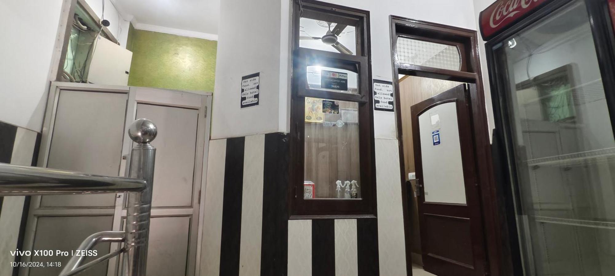 Surya Hotel Sirsa Экстерьер фото
